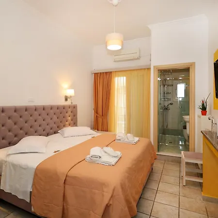 Klonos - Kyriakos Klonos 3*