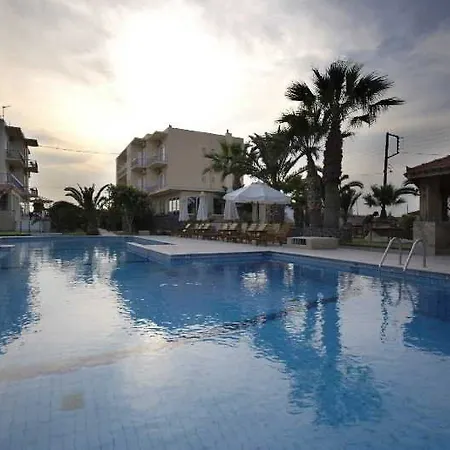 Hotel Klonos - Kyriakos Klonos 3*