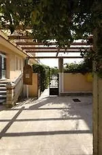Klonos - Kyriakos Klonos Hotel 3*
