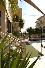 Otel Klonos - Kyriakos Klonos 3*